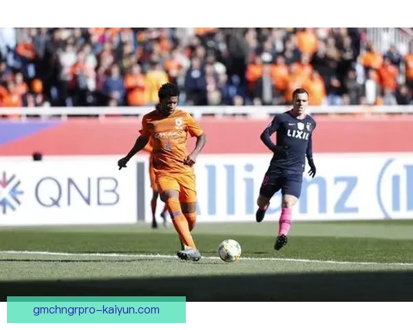 秘鲁队在国际赛中边路突破表现稳健，令人期待其后续表现。