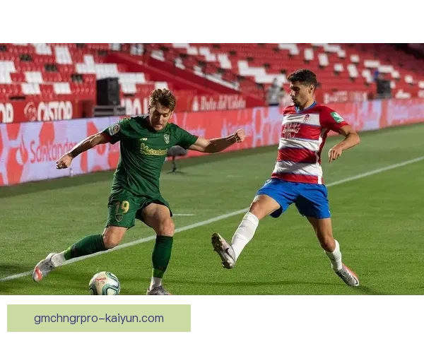 萨拉戈萨战术调整后的表现状态回暖，值得关注球迷的反应与期待